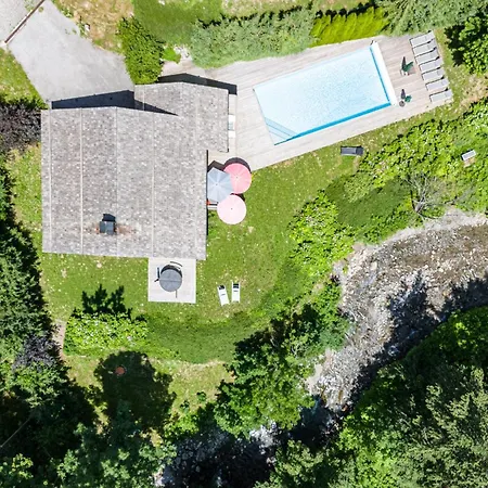 Le Chevreuil - Piscine Jacuzzi Et Sauna בקתה